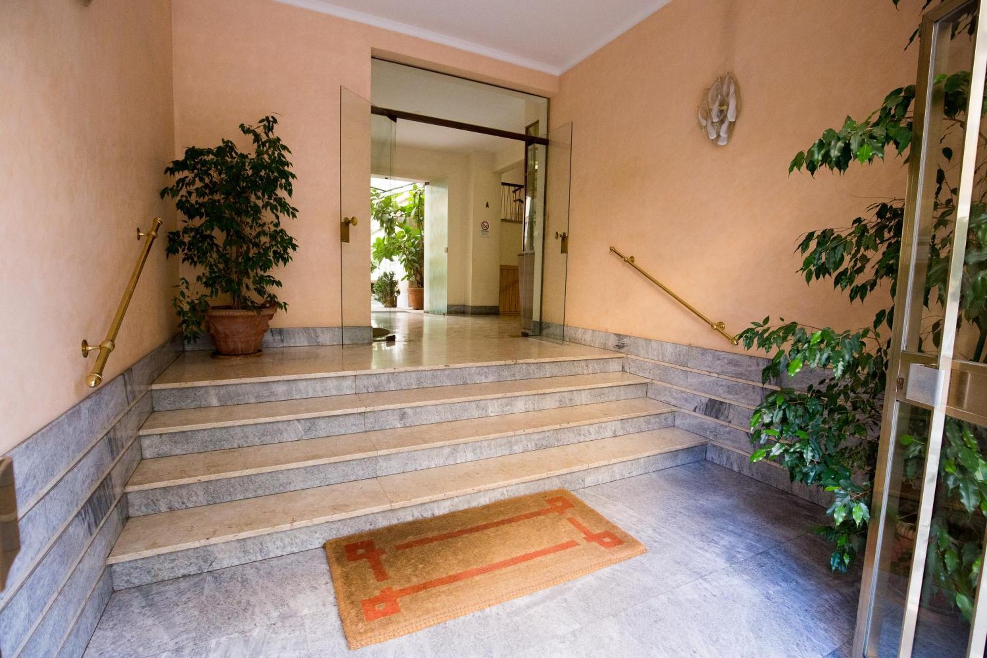 Luxury House Vaticano Guest house